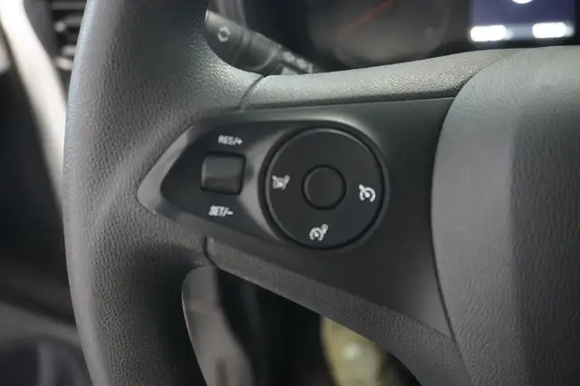 Opel Combo view 12
