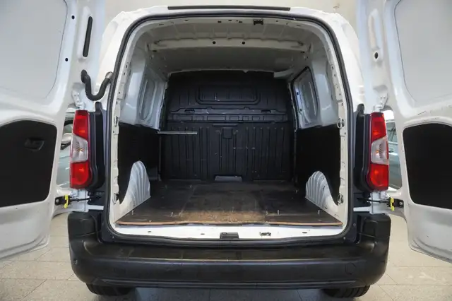 Opel Combo view 10