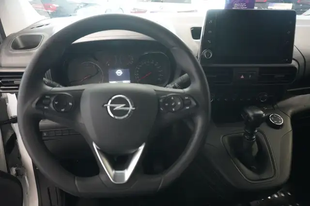 Opel Combo view 11
