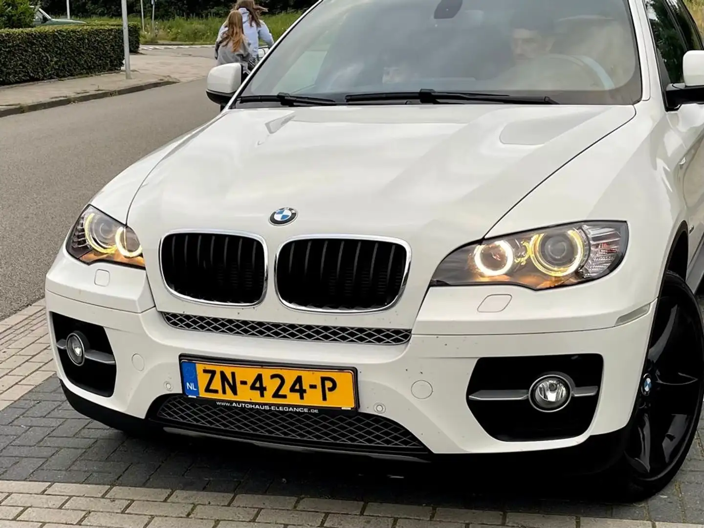 BMW X6 High Exe. Wit - 1