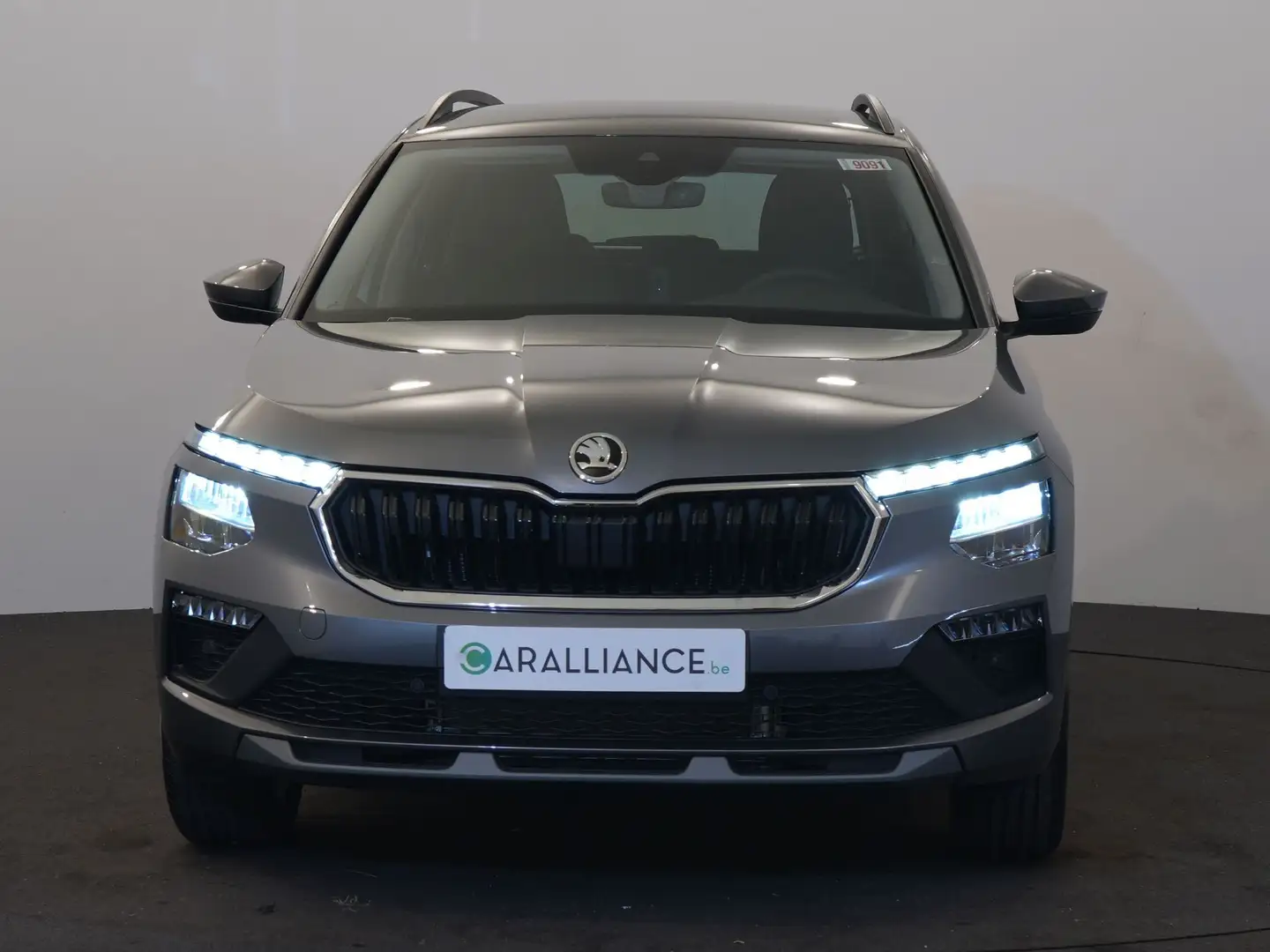 Skoda Kamiq SELECTION 1.0TSI|DSG|NAVbyAPP|LED|Sièges+VO.CH| Gris - 2