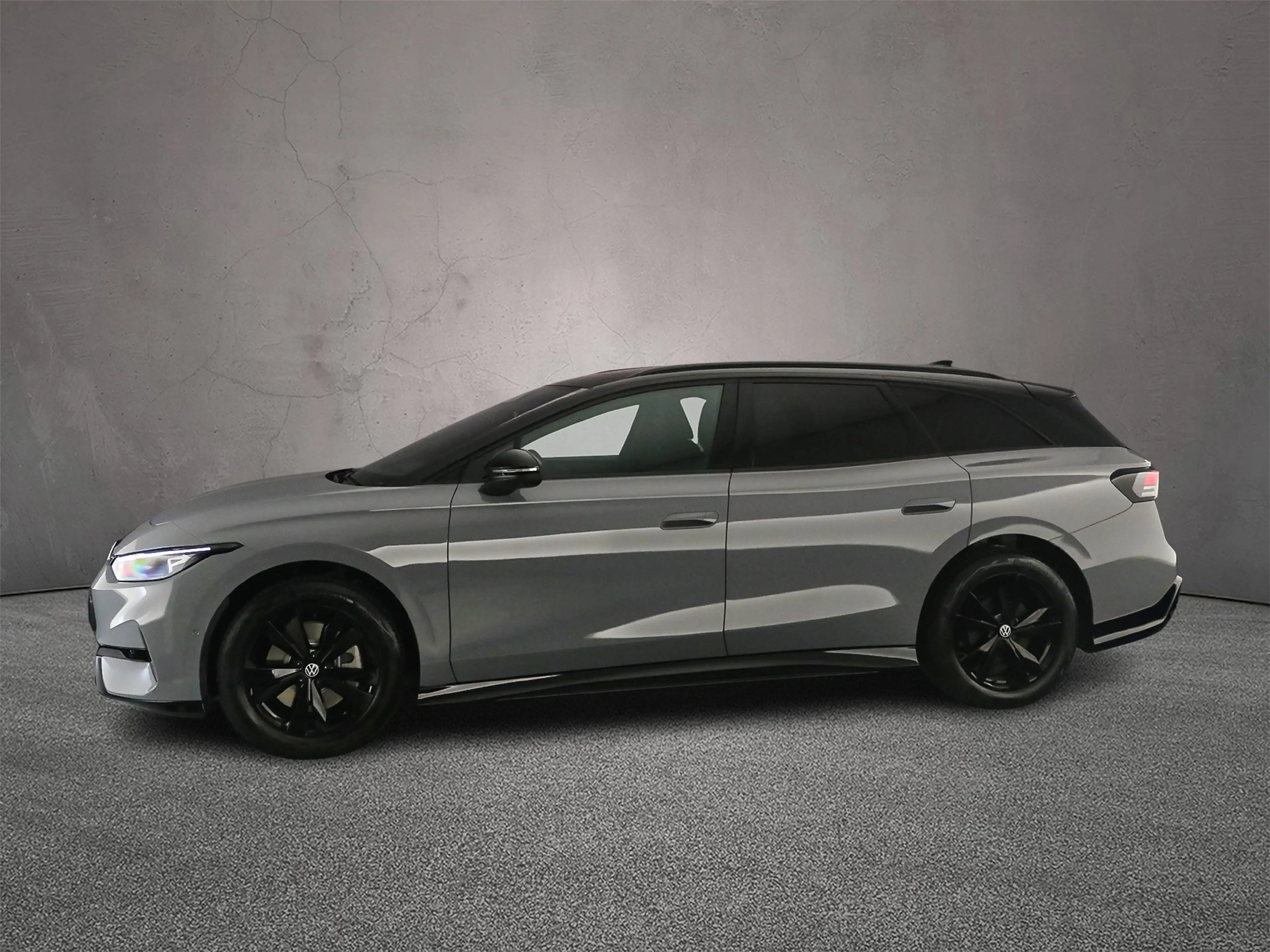 Volkswagen ID.7 Tourer Elektromotor 59 kWh 204pk Limited Edition — photo 2