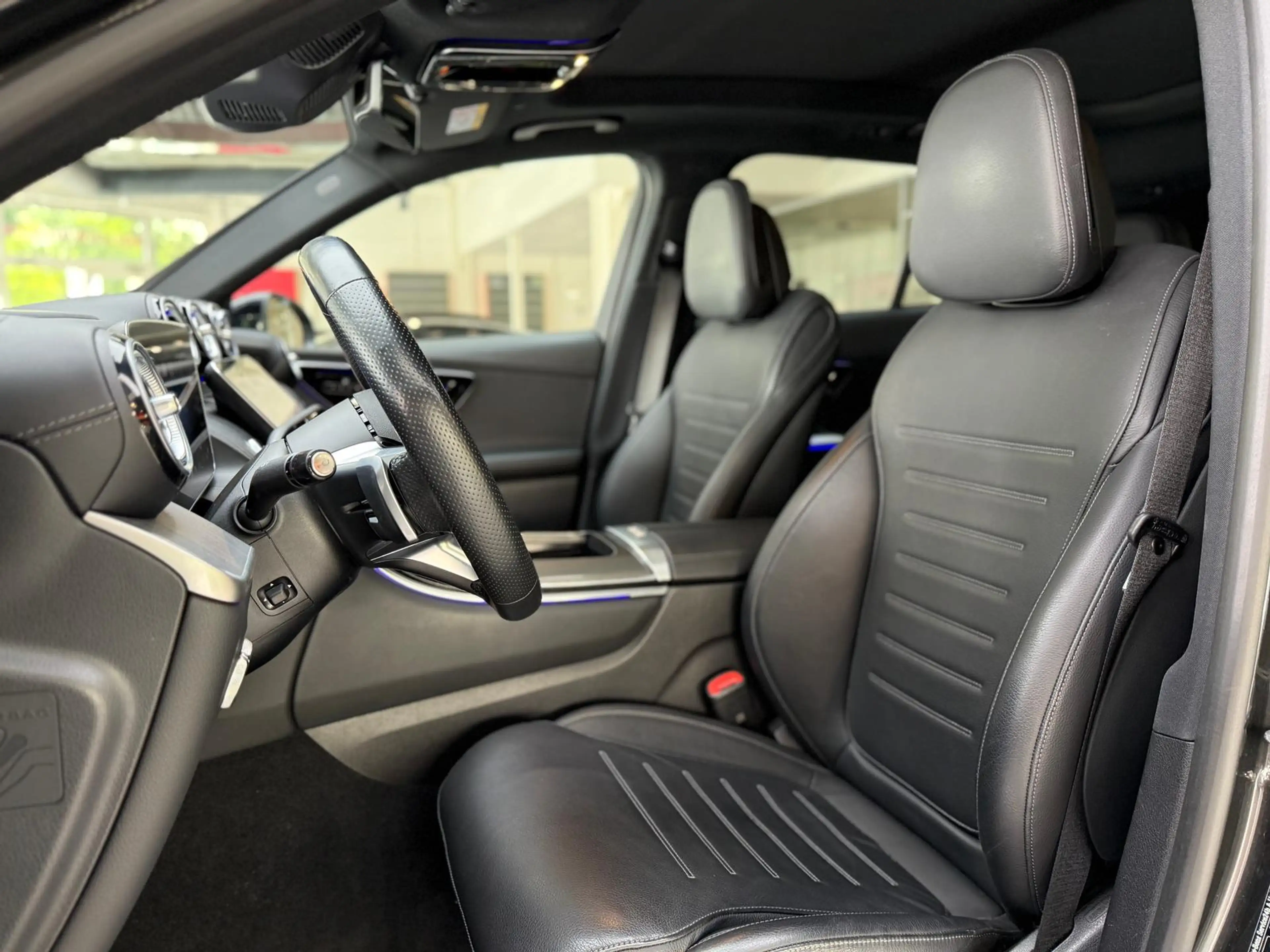Mercedes-Benz GLC 400 e 4M AMG*PremiumPlus*Pano*Head-Up* — photo 12