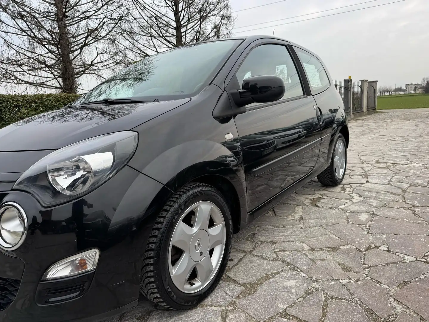 Renault Twingo 1.2 16V Etoile neopatentati Nero - 1
