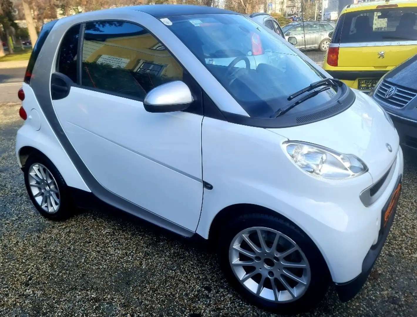 smart forTwo Smart Fortwo Hybrid Grau - 2