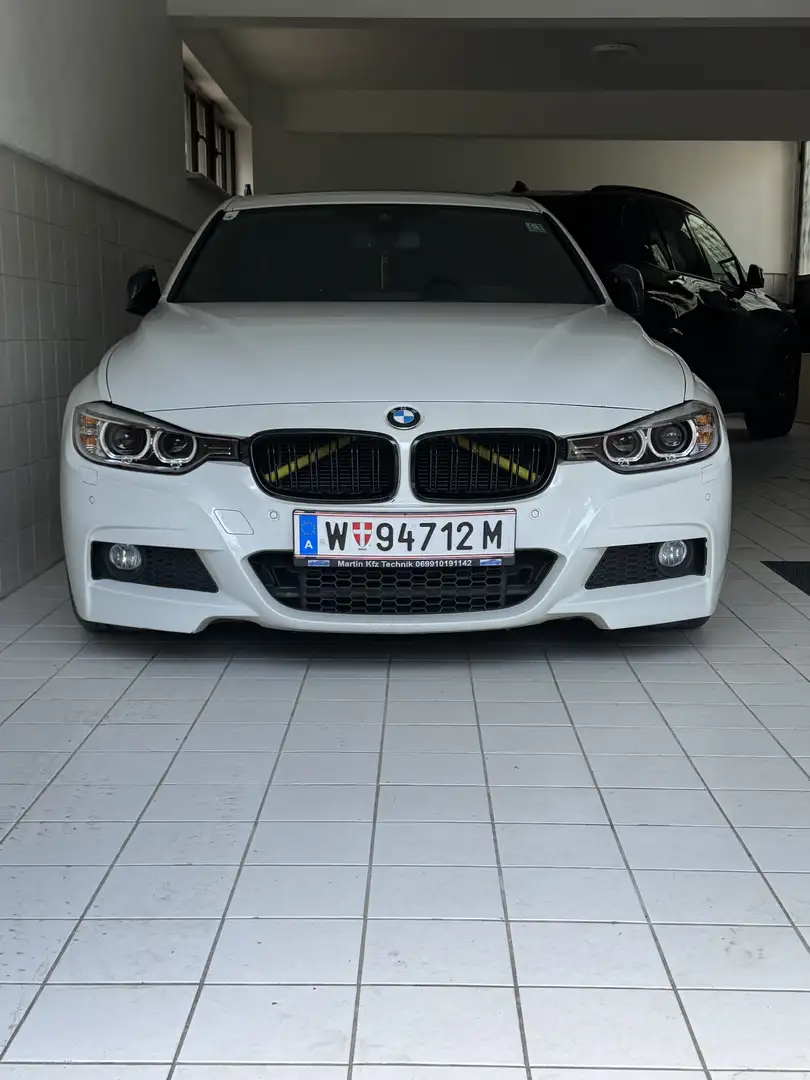 BMW 335 335i xDrive Österreich-Paket Aut. Weiß - 1