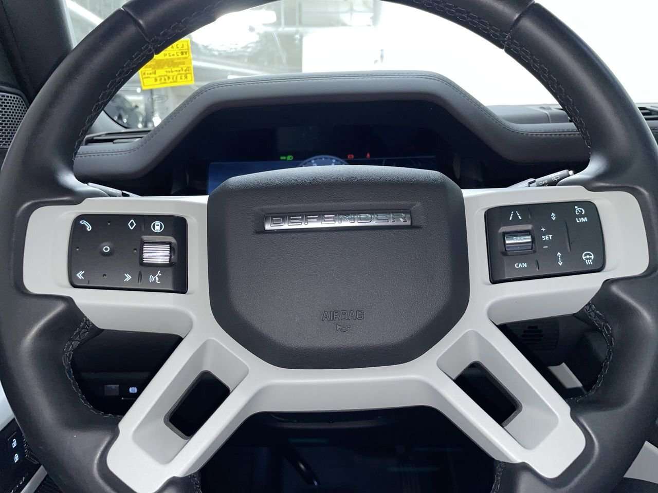 2024 Land Rover Defender 110 P400 X-Dynamic SE | 22" Wheels! Black Exterior thumb 22