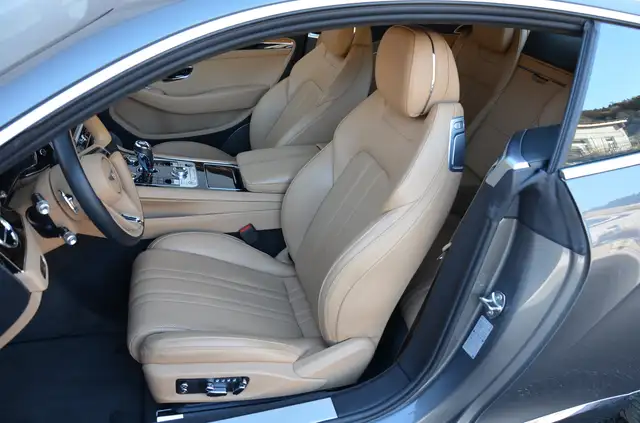 Bentley Continental GT W12 | 2.Besitz | Garantie 08/2027 | Rotating | TOP Ansicht 9