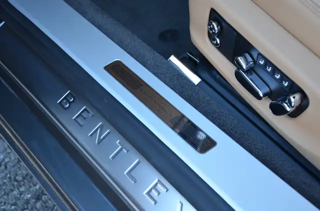 Bentley Continental GT W12 | 2.Besitz | Garantie 08/2027 | Rotating | TOP Ansicht 36