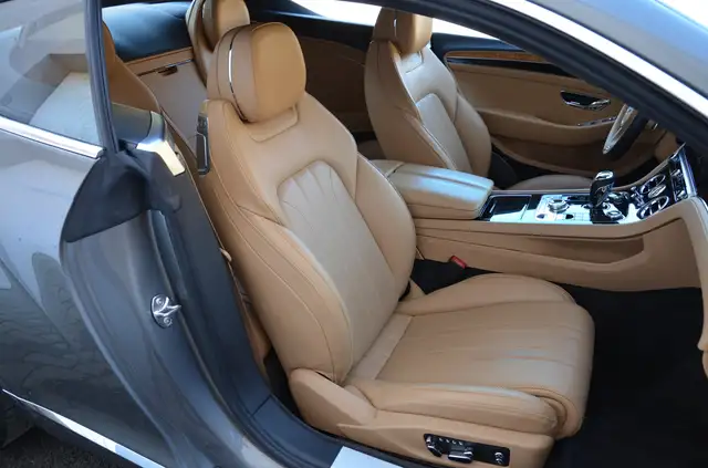 Bentley Continental GT W12 | 2.Besitz | Garantie 08/2027 | Rotating | TOP Ansicht 13