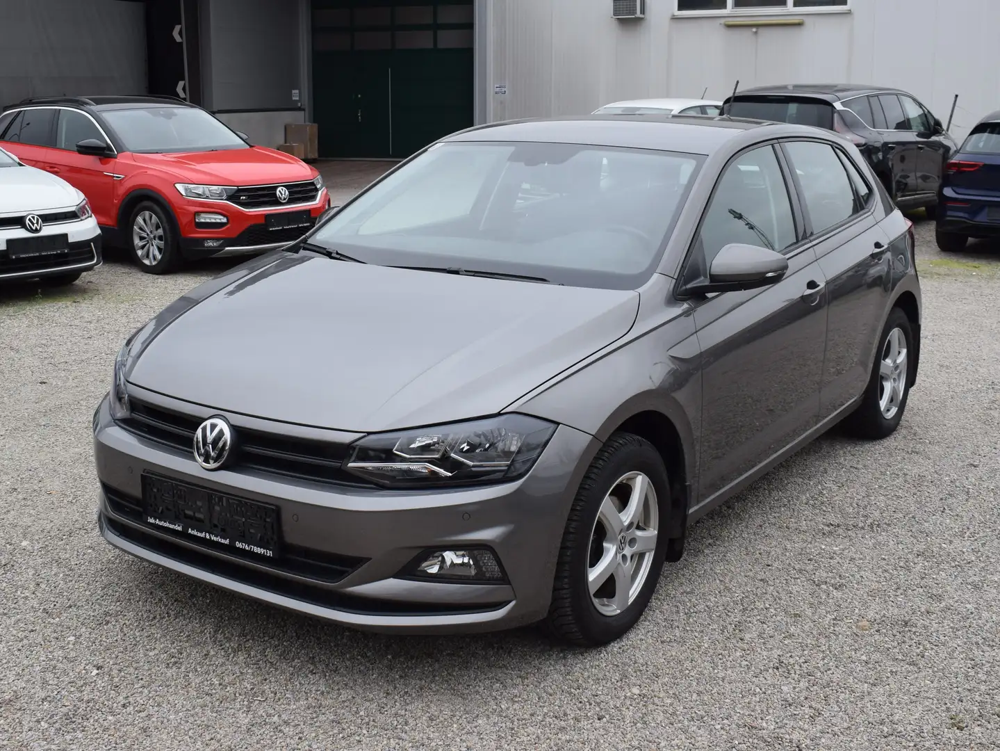 Volkswagen Polo 1,0 Highline TSI Grau - 1