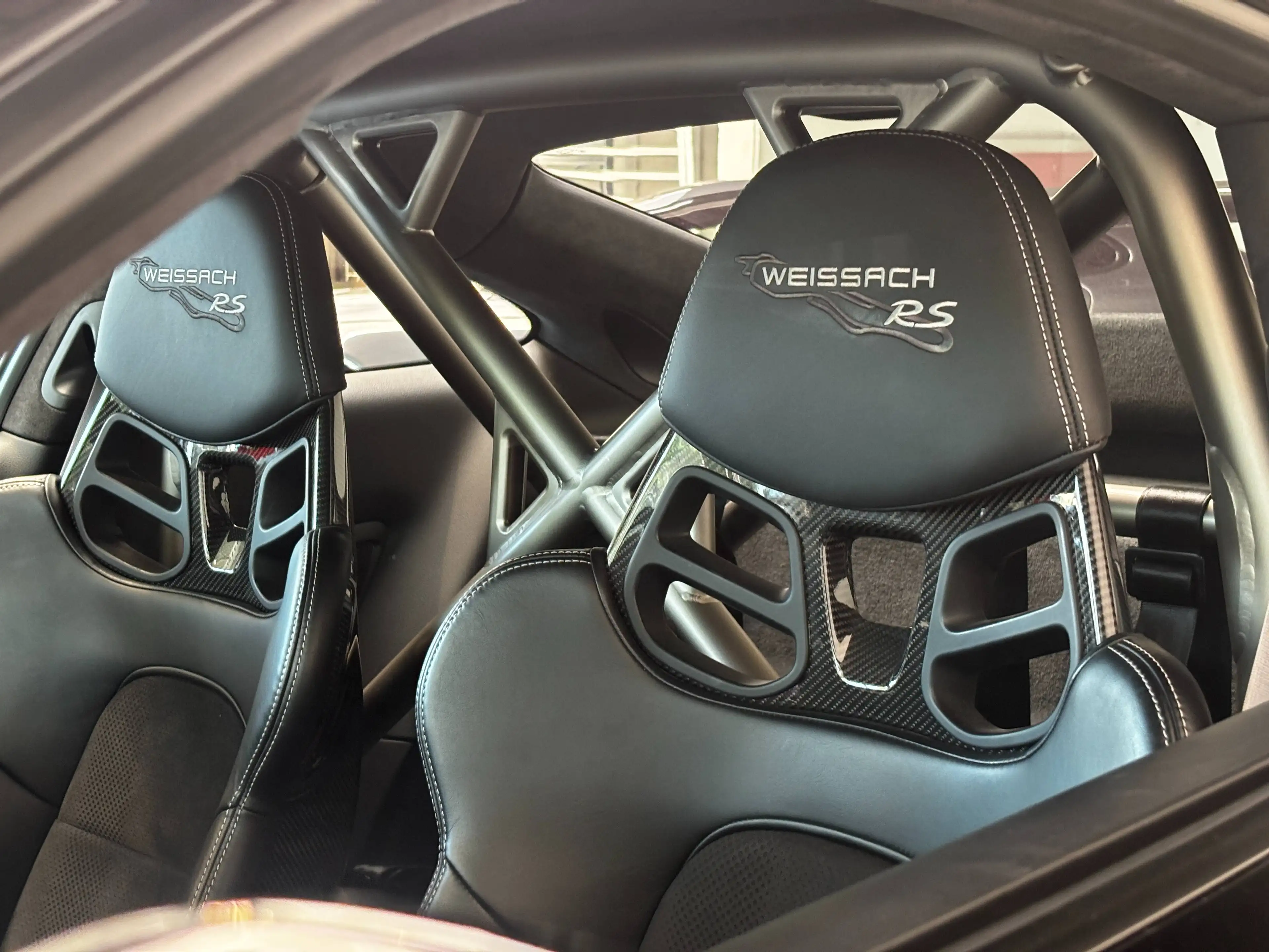 Porsche 911 911 GT3 RS 4.0 Turbo PDK — photo 15