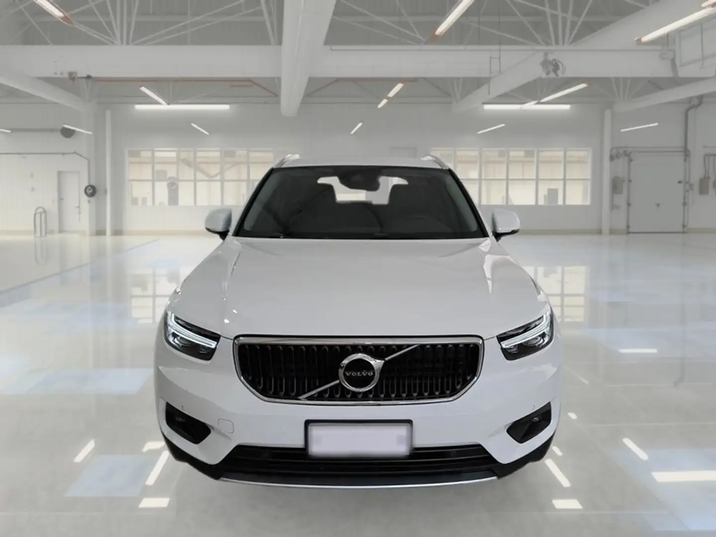 Volvo XC40 D3 Geartronic Momentum Pro - 2
