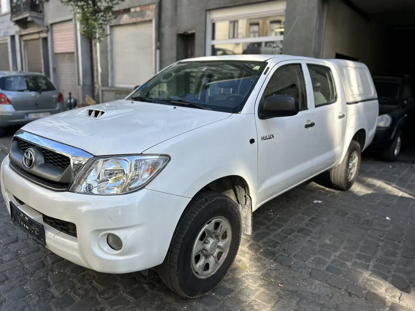Toyota Hilux 4x4 Double Cab Executive 2.5 uniquement lexport - 2