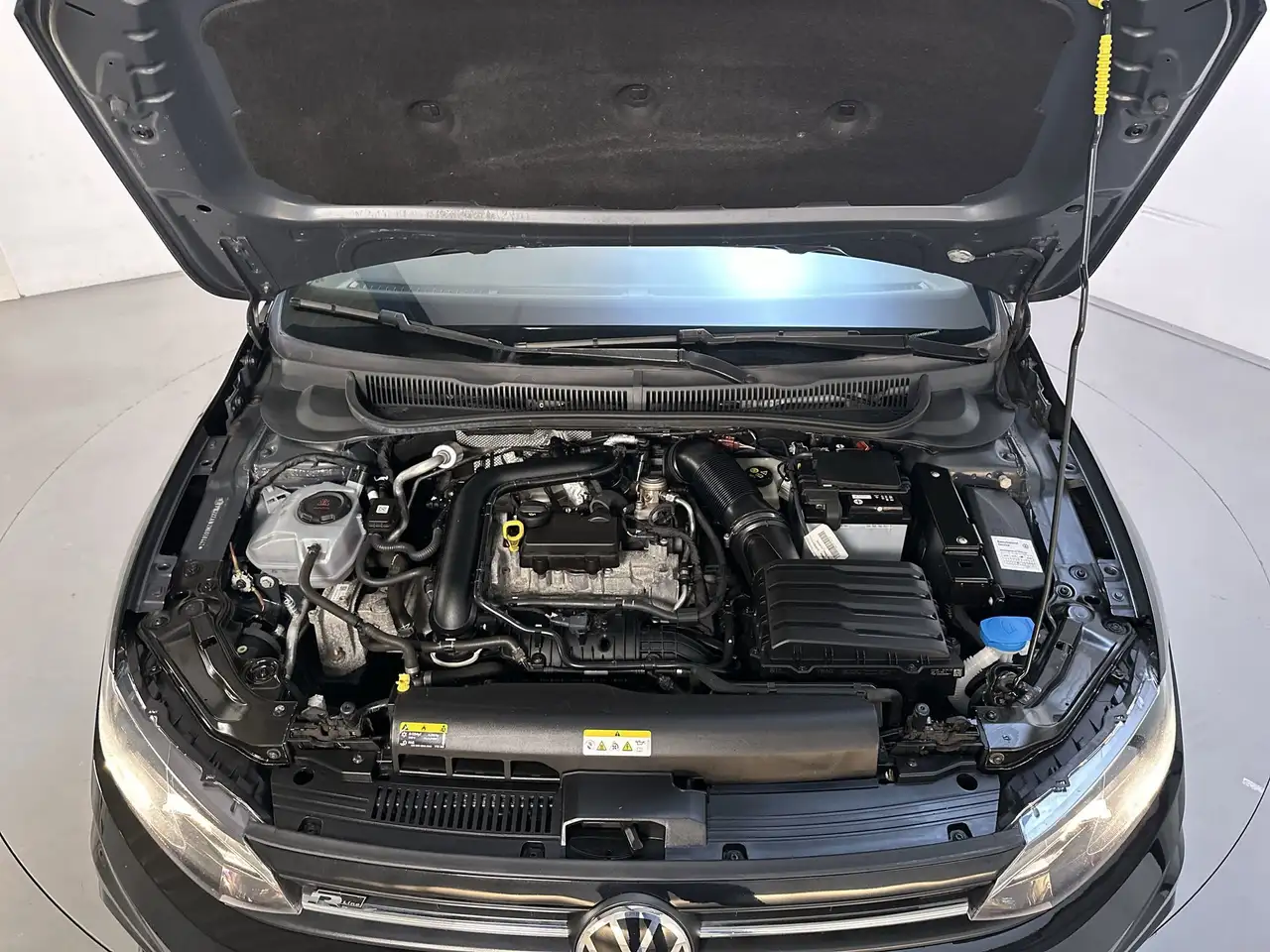 Volkswagen Polo 1.0 TSI Highline Business R R-Line Virtual Cockpit, миниатюра 16