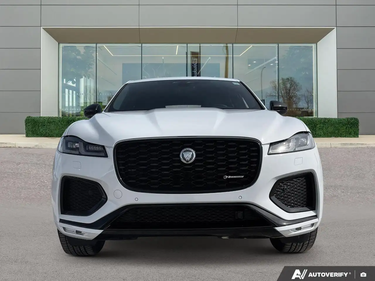 Jaguar F-Pace снимка Jaguar F-Pace