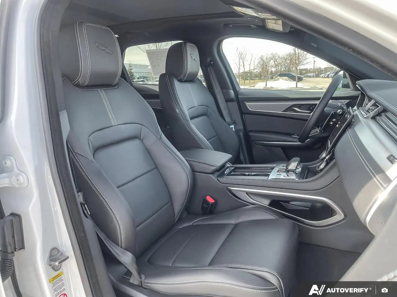 Jaguar F-Pace снимка Jaguar F-Pace