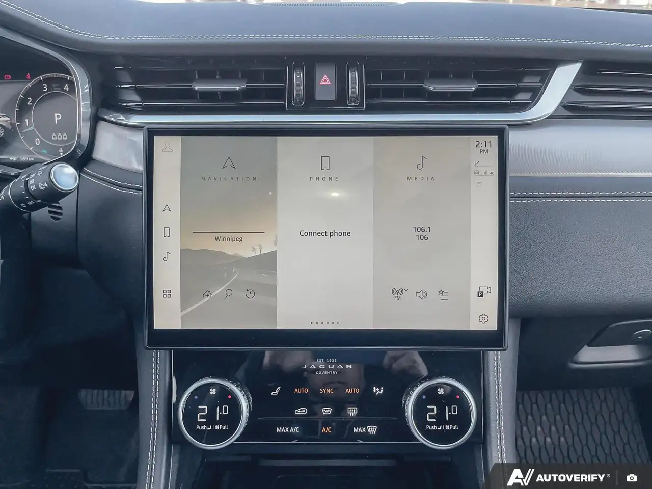 Jaguar F-Pace снимка Jaguar F-Pace