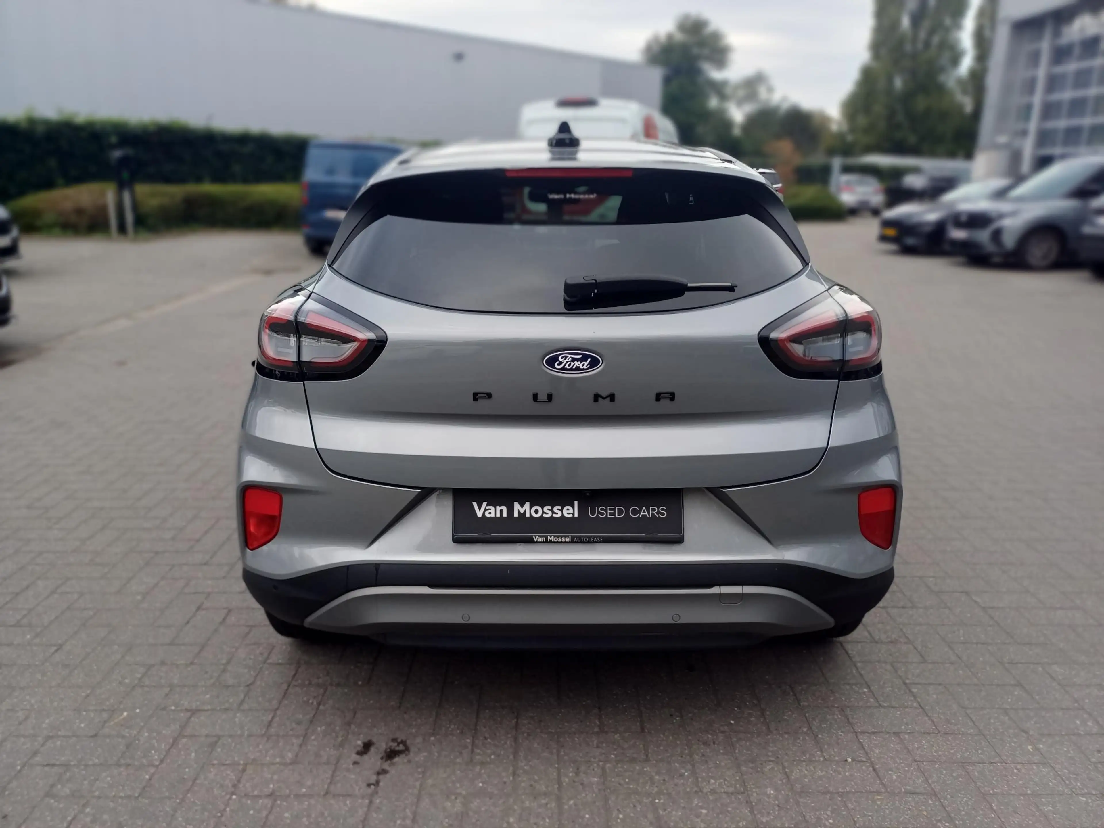 Ford Puma 1.0i Ecoboost mHEV 92kW Titanium — photo 8