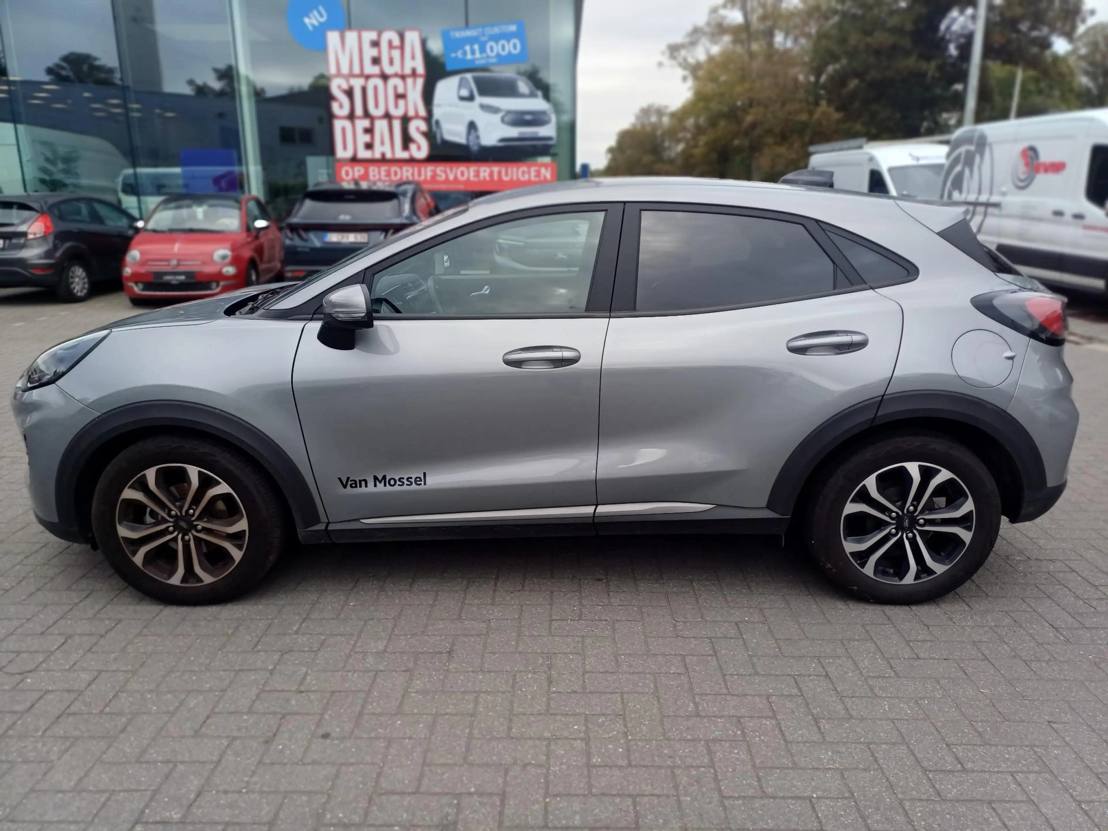 Ford Puma 1.0i Ecoboost mHEV 92kW Titanium — photo 2