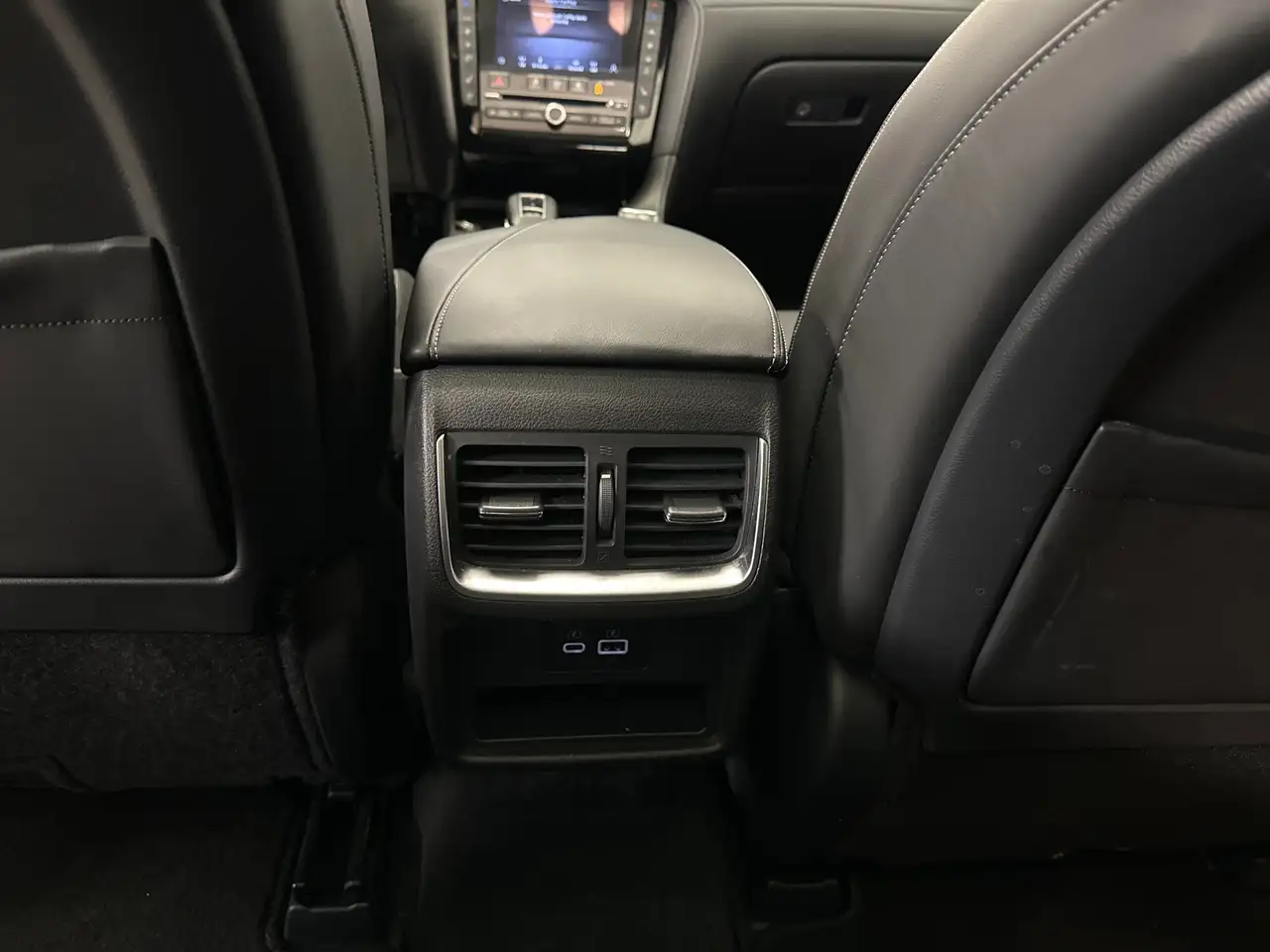 Infiniti QX50 снимка Infiniti QX50
