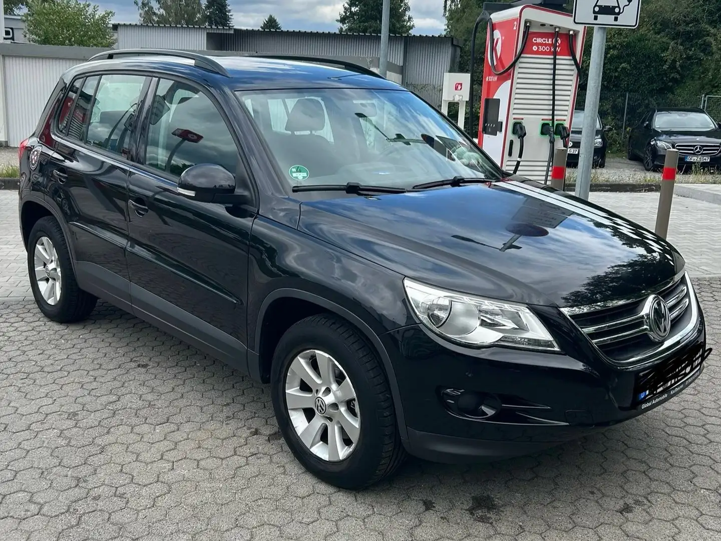 Volkswagen Tiguan Tiguan 1.4 TSI 5N Schwarz - 1