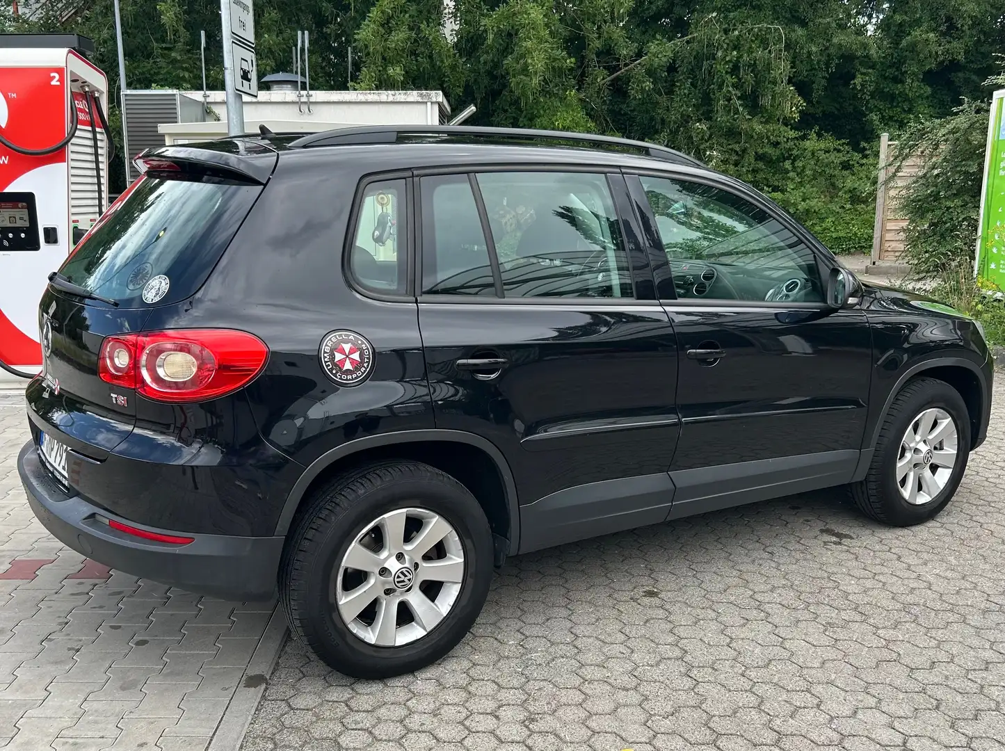 Volkswagen Tiguan Tiguan 1.4 TSI 5N Schwarz - 2