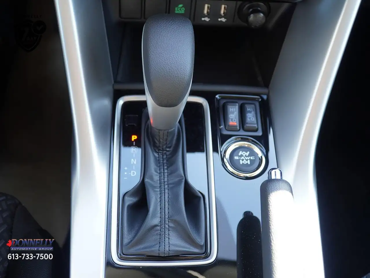 Mitsubishi Eclipse Cross снимка Mitsubishi Eclipse Cross