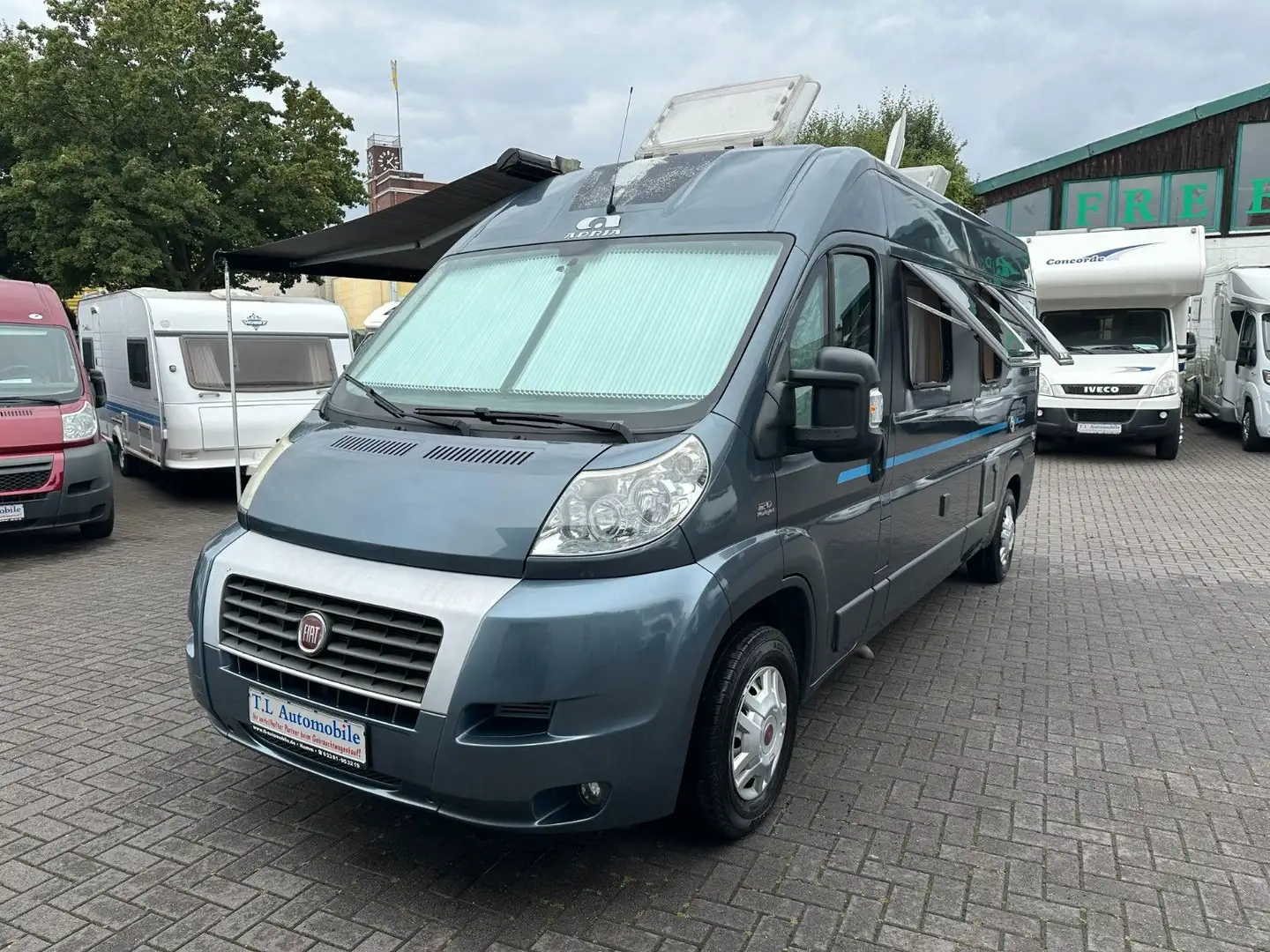 Adria Twin 600 Klima/Sat-TV/Markise/AHK/Kamera  2.Hand Grau - 1