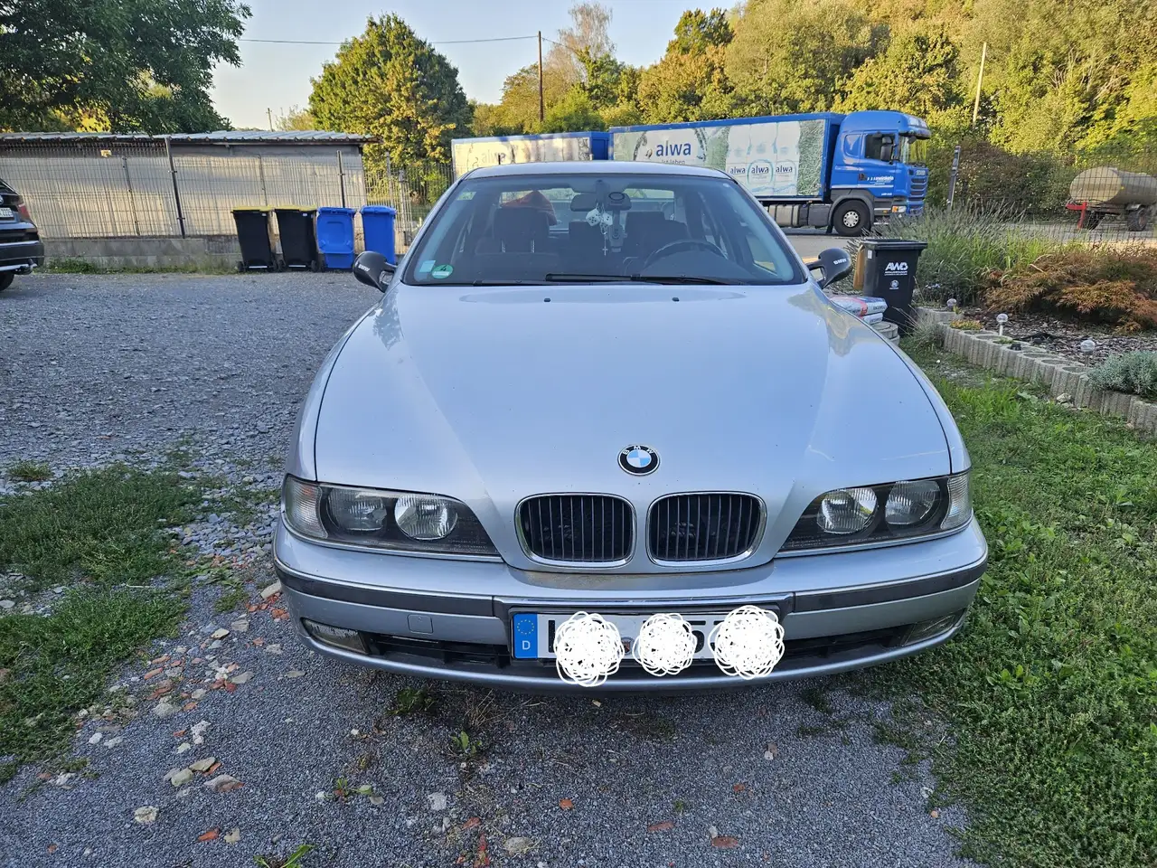 BMW 523i, foto 1