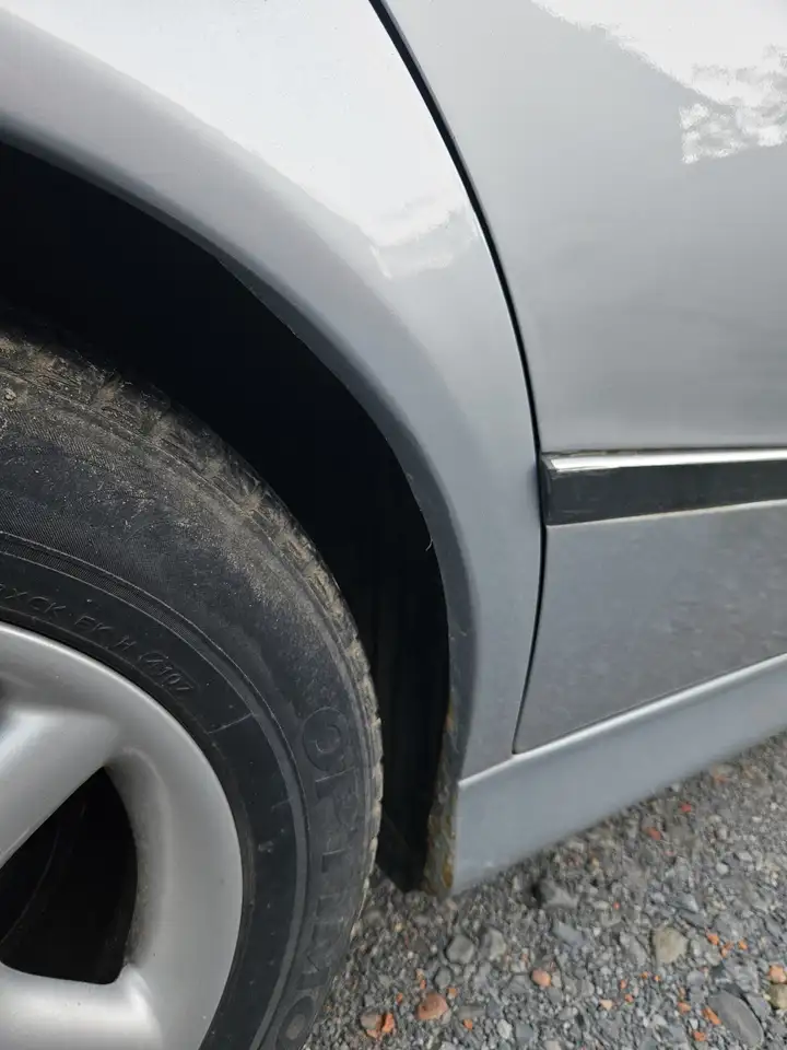 BMW 523i, foto 6