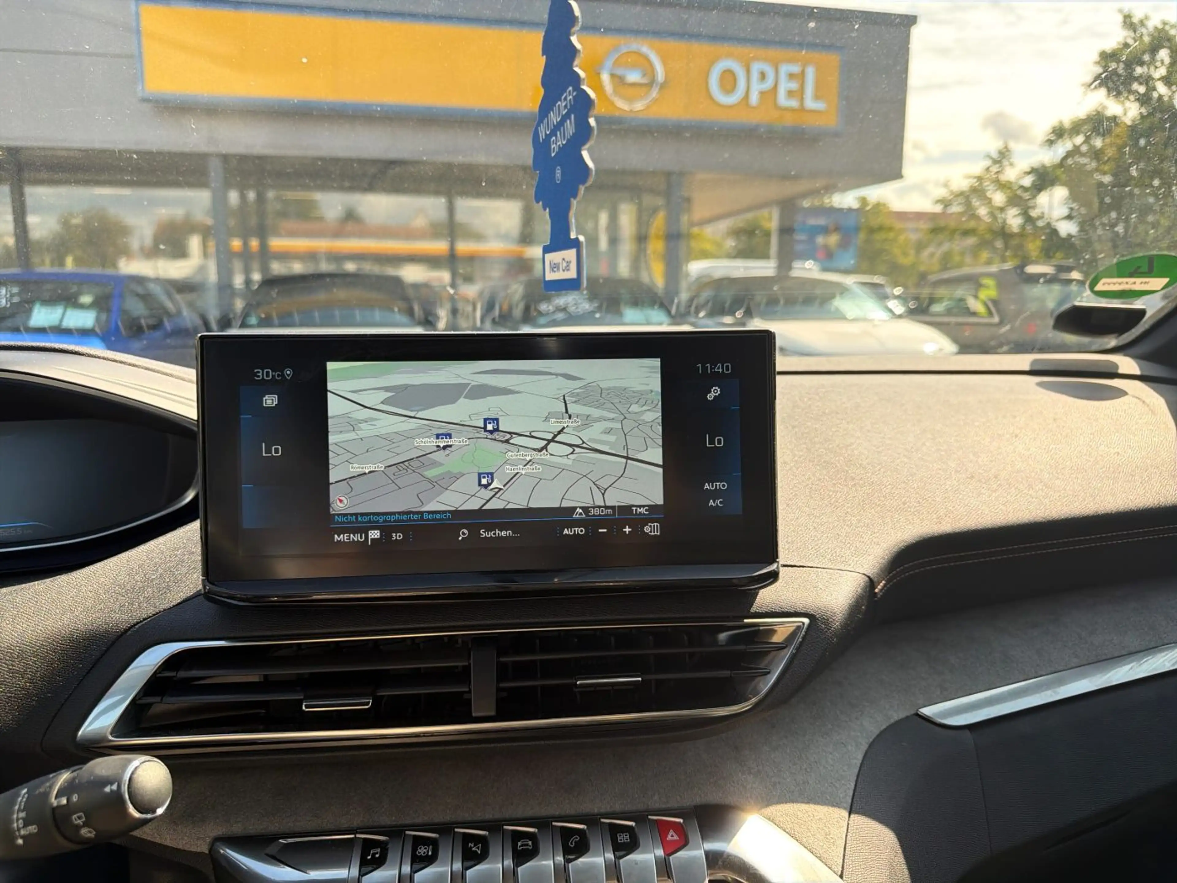 Peugeot 5008 GT 7-Sitzer ACC+LED+Navi+SHZ+Kam. — photo 14