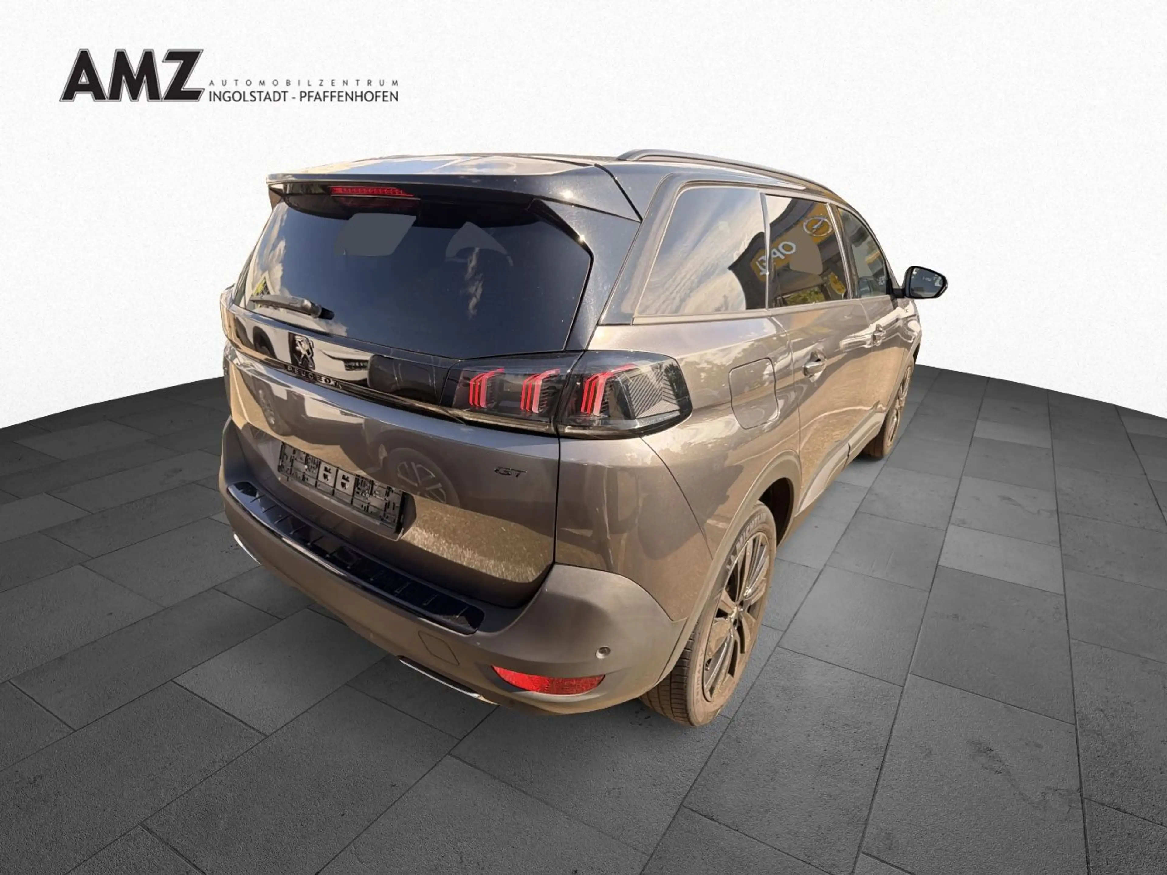 Peugeot 5008 GT 7-Sitzer ACC+LED+Navi+SHZ+Kam. — photo 4