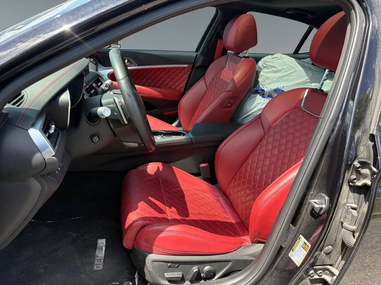 Genesis G70 снимка Genesis G70