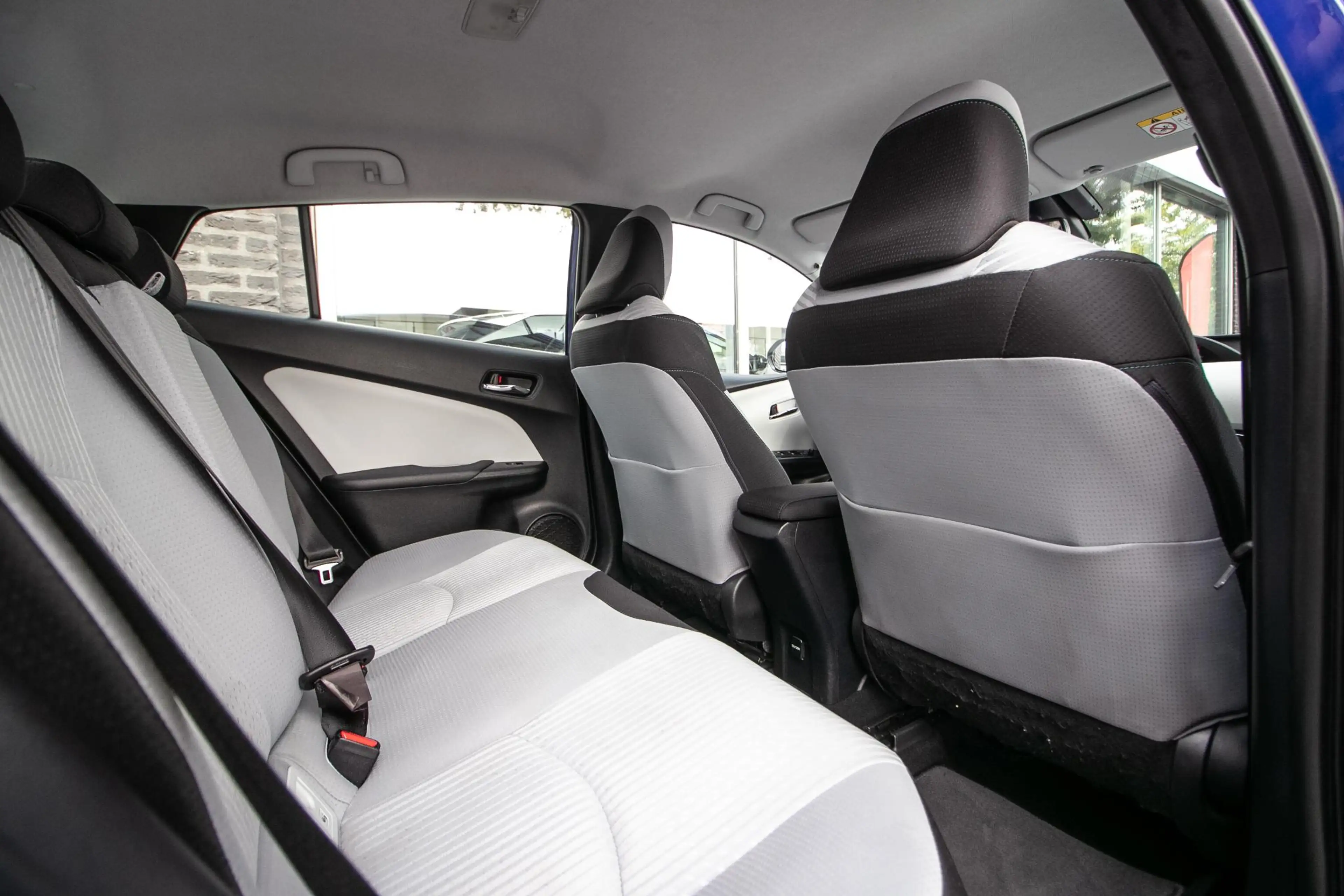 Toyota Prius 1.8 Black Edition | Adapt Cruise | Camera | Dealer — photo 6