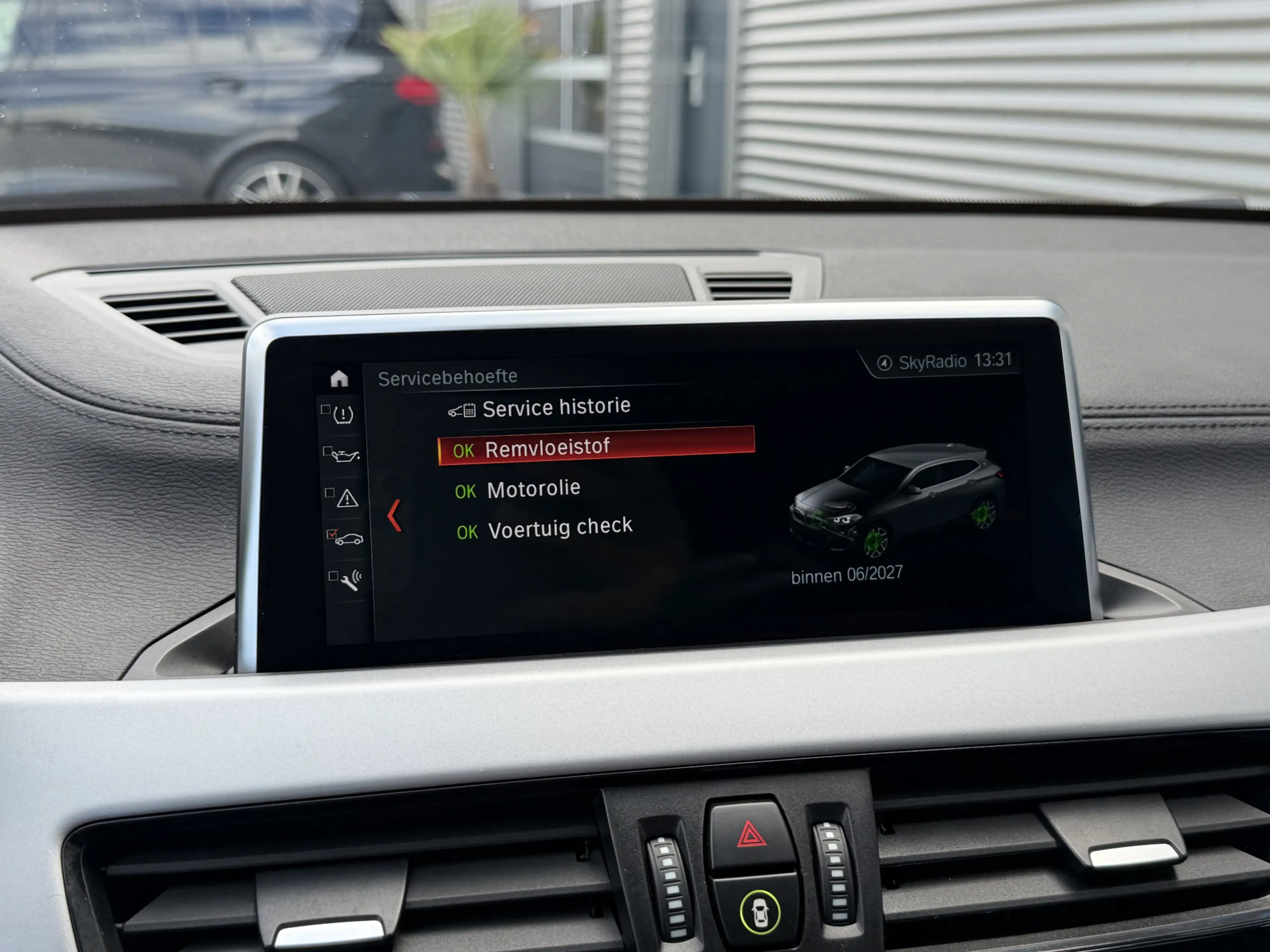 BMW X2 sDrive18i High Executive Edition LED Panoramadak — photo 25