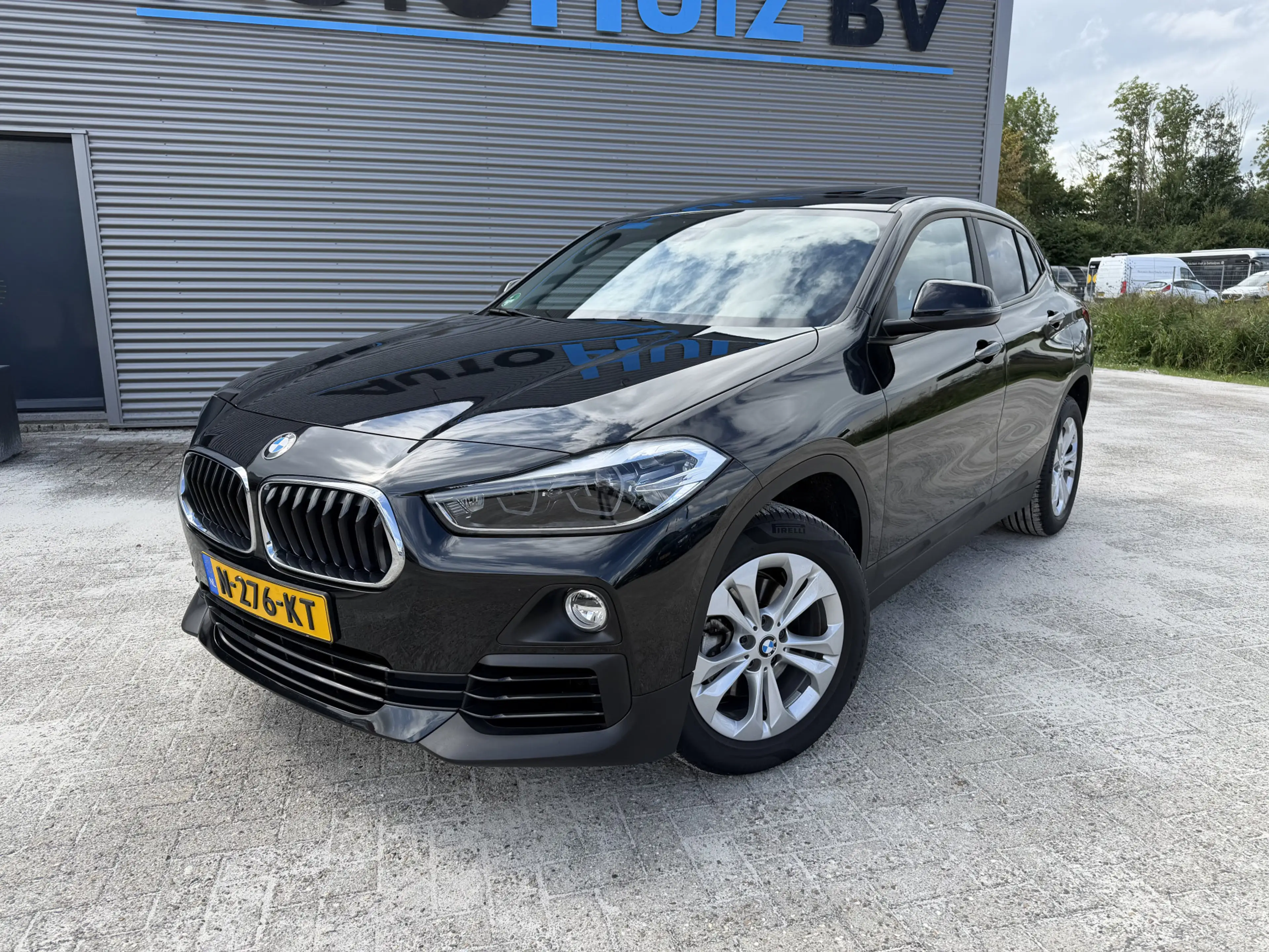 BMW X2 sDrive18i High Executive Edition LED Panoramadak — photo 2