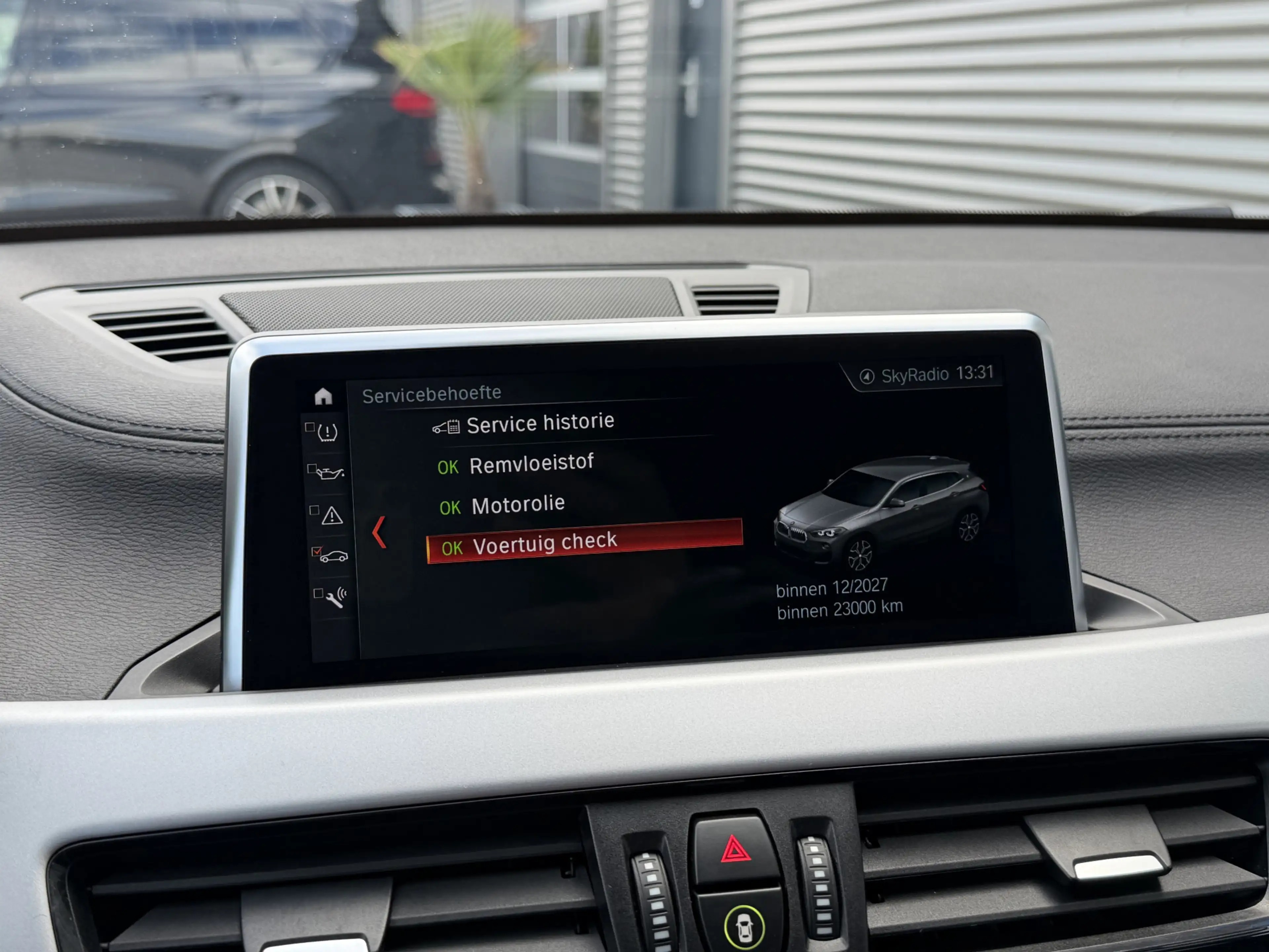 BMW X2 sDrive18i High Executive Edition LED Panoramadak — photo 27