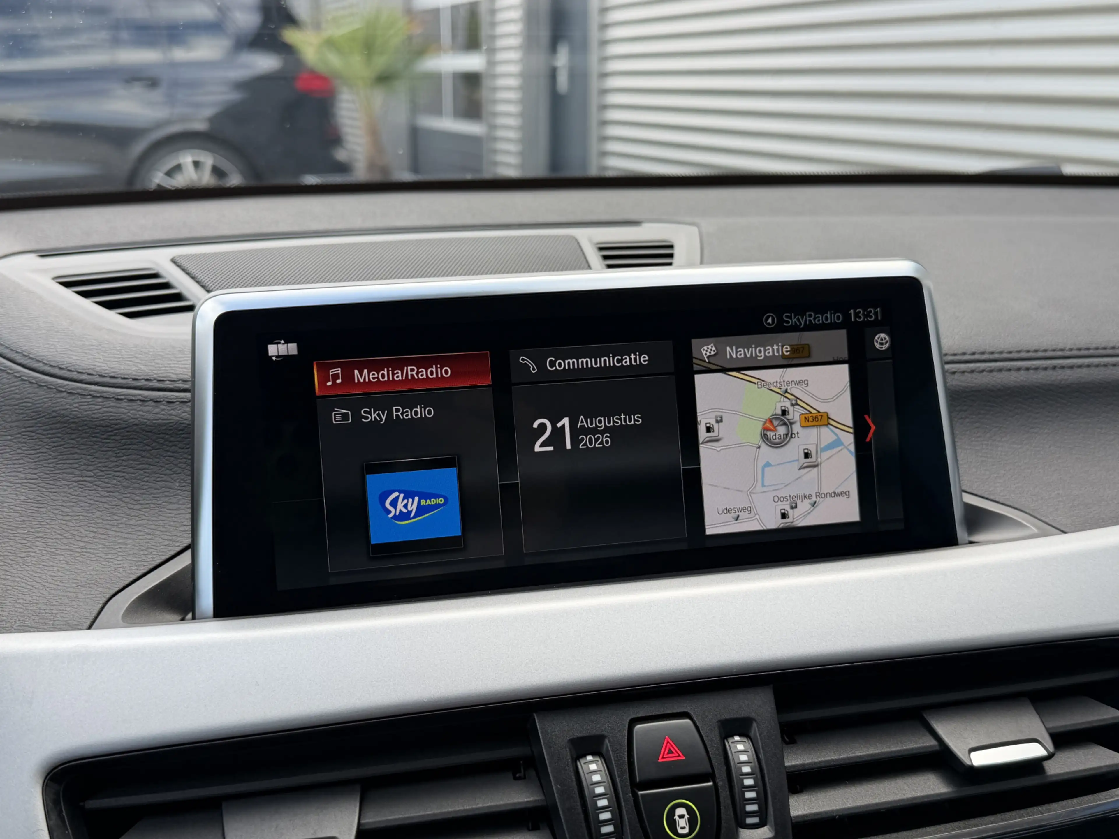 BMW X2 sDrive18i High Executive Edition LED Panoramadak — photo 16