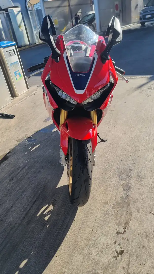 Honda CBR 1000 RR SP1 Красный - 1