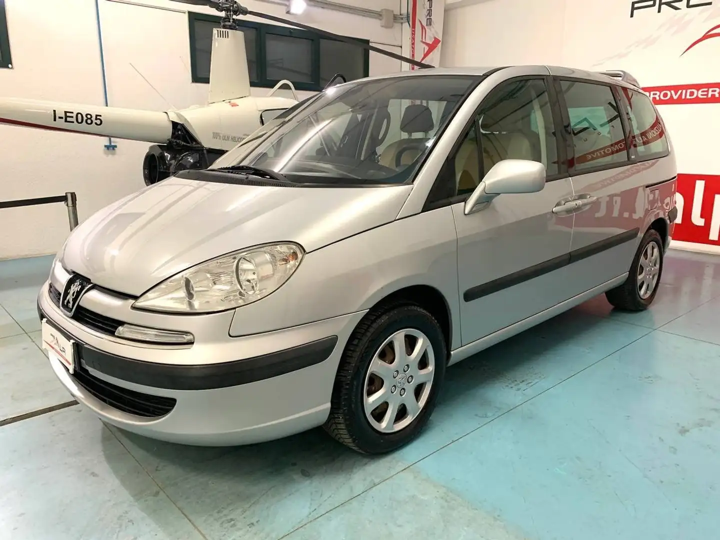 Peugeot 807 2.2Hdi Argent - 2