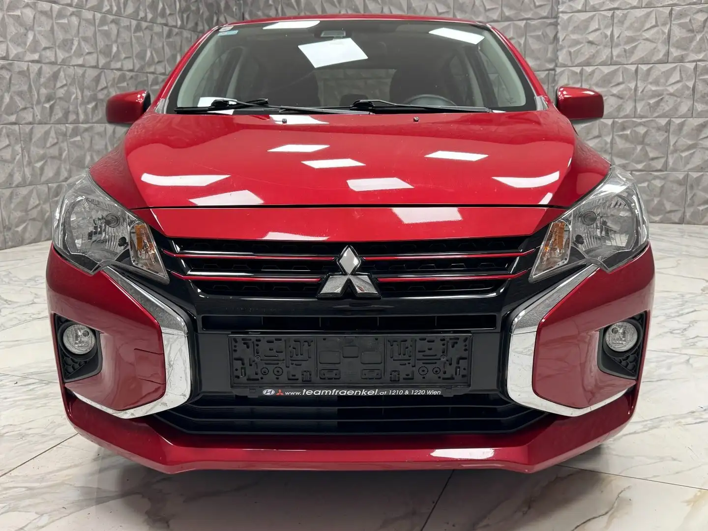 Mitsubishi Space Star 1.2 MIVEC Invite AS&G*Voll Fahrbereit Rot - 2