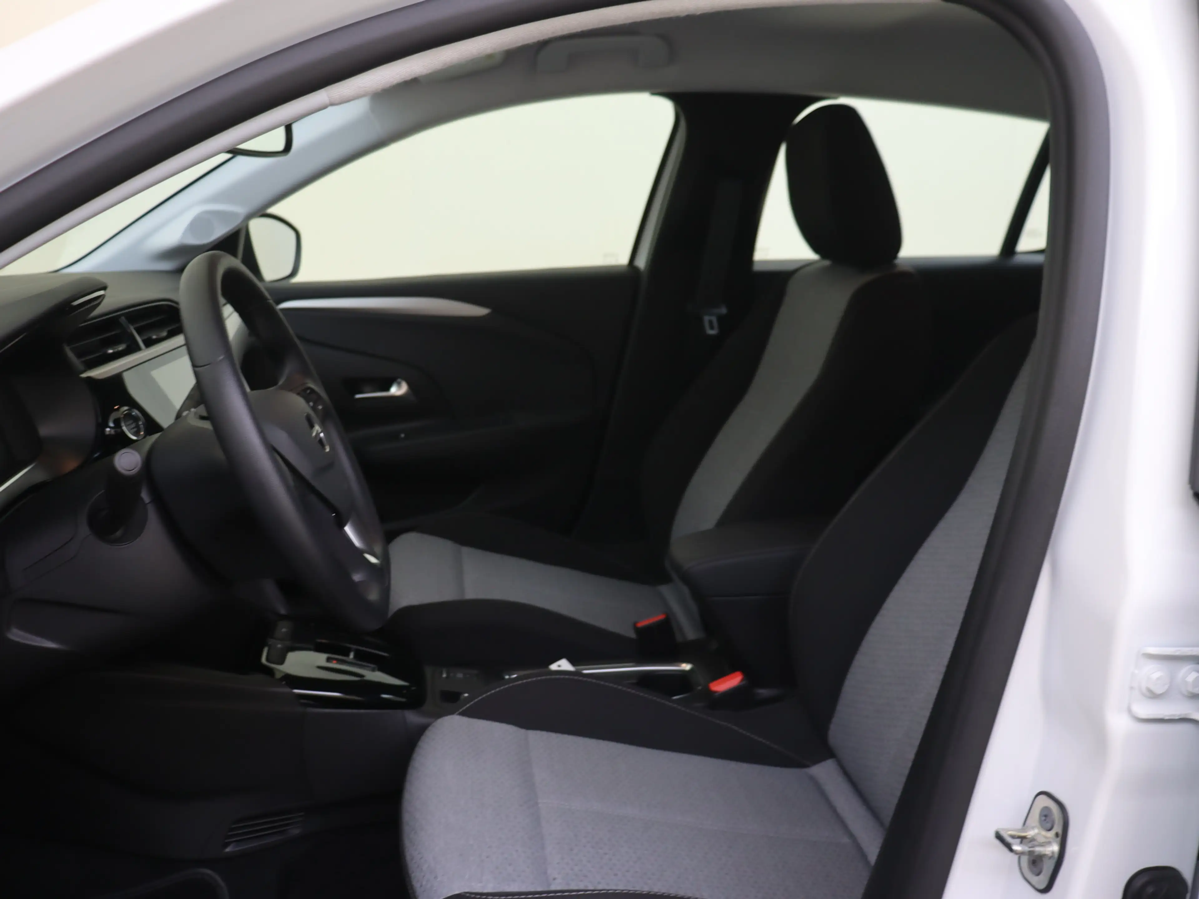Opel Corsa-e Electric Edition 50 kWh 136PK Parkeerhulp | Apple — photo 10