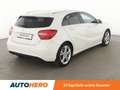 Mercedes-Benz A 180 A 180 BlueEfficiency Urban Aut.*NAVI*TEMPO*H&K*CAM Weiß - thumbnail 6