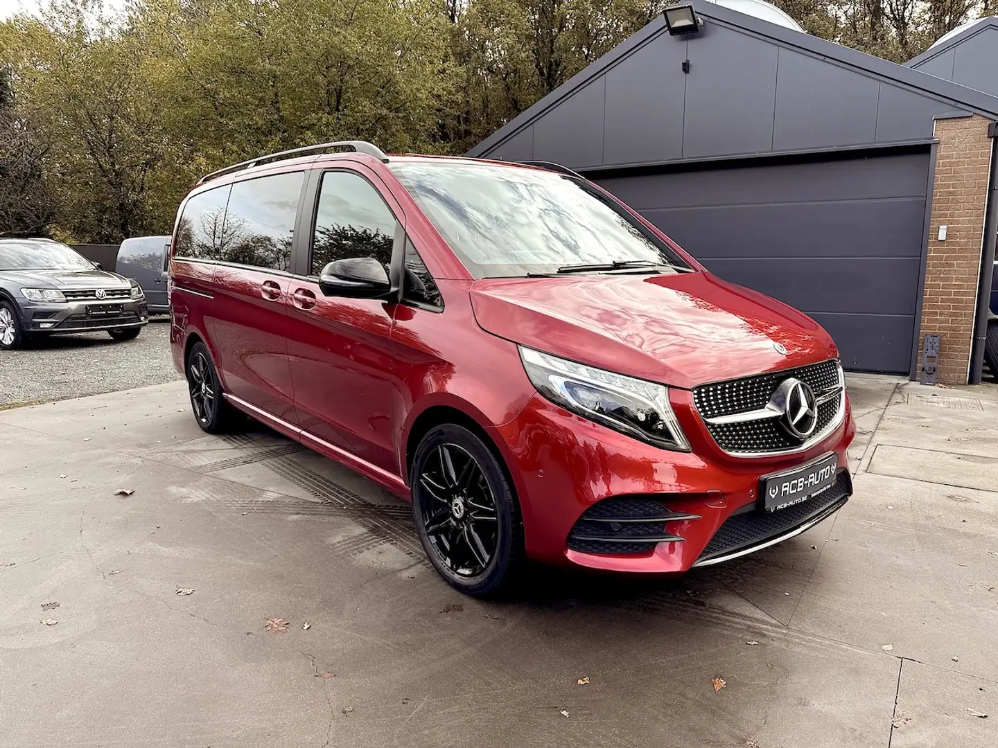 Mercedes-Benz V 300 V 300 d 4Matic AMG 9G-TRONIC Rouge - 2