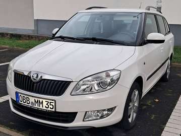 1.6 TDI DPF Combi Elegance