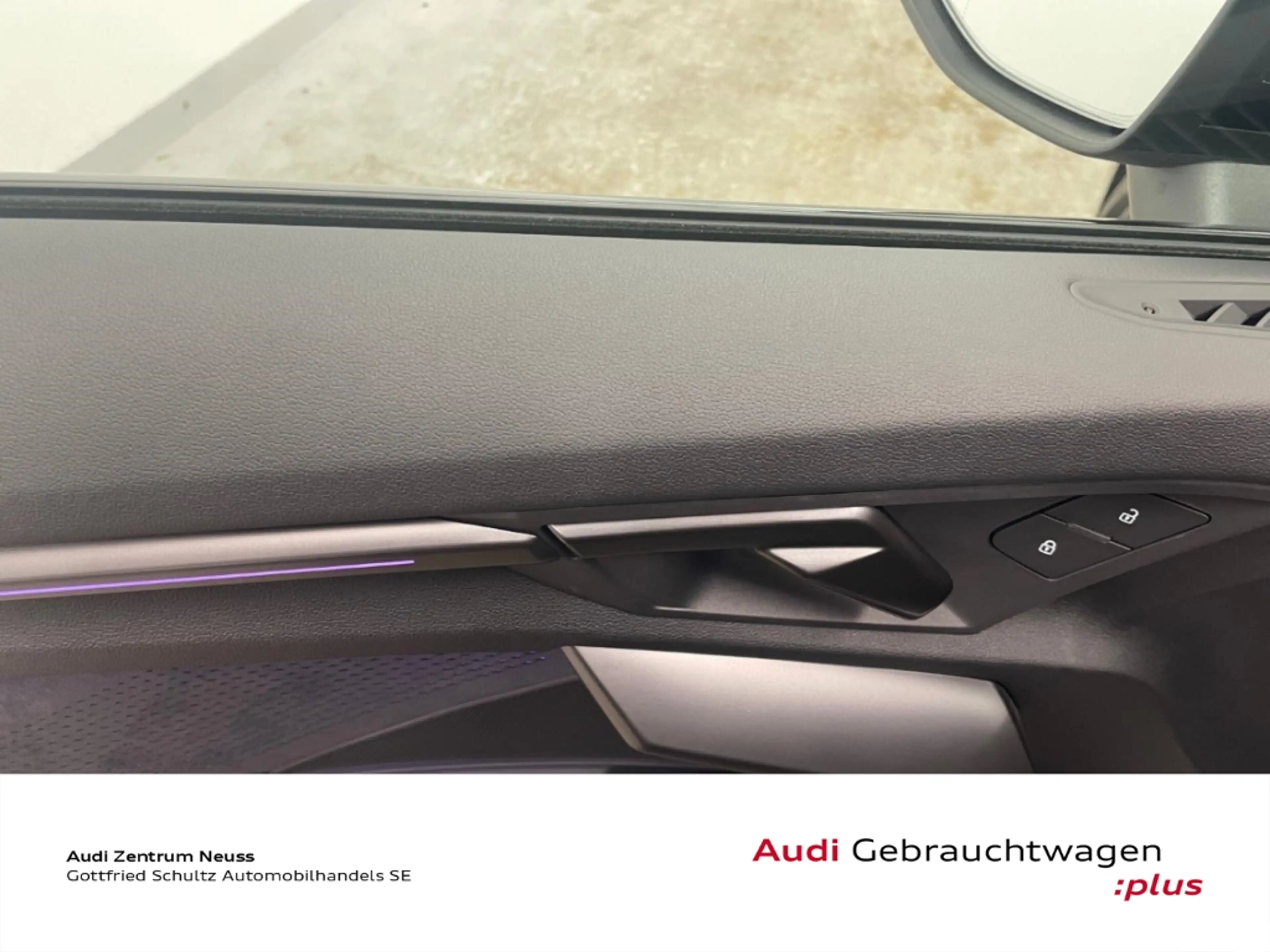 Audi RS3 Sportback QUATTRO 400 PS S tronic PANO CARPLAY KAM — photo 10
