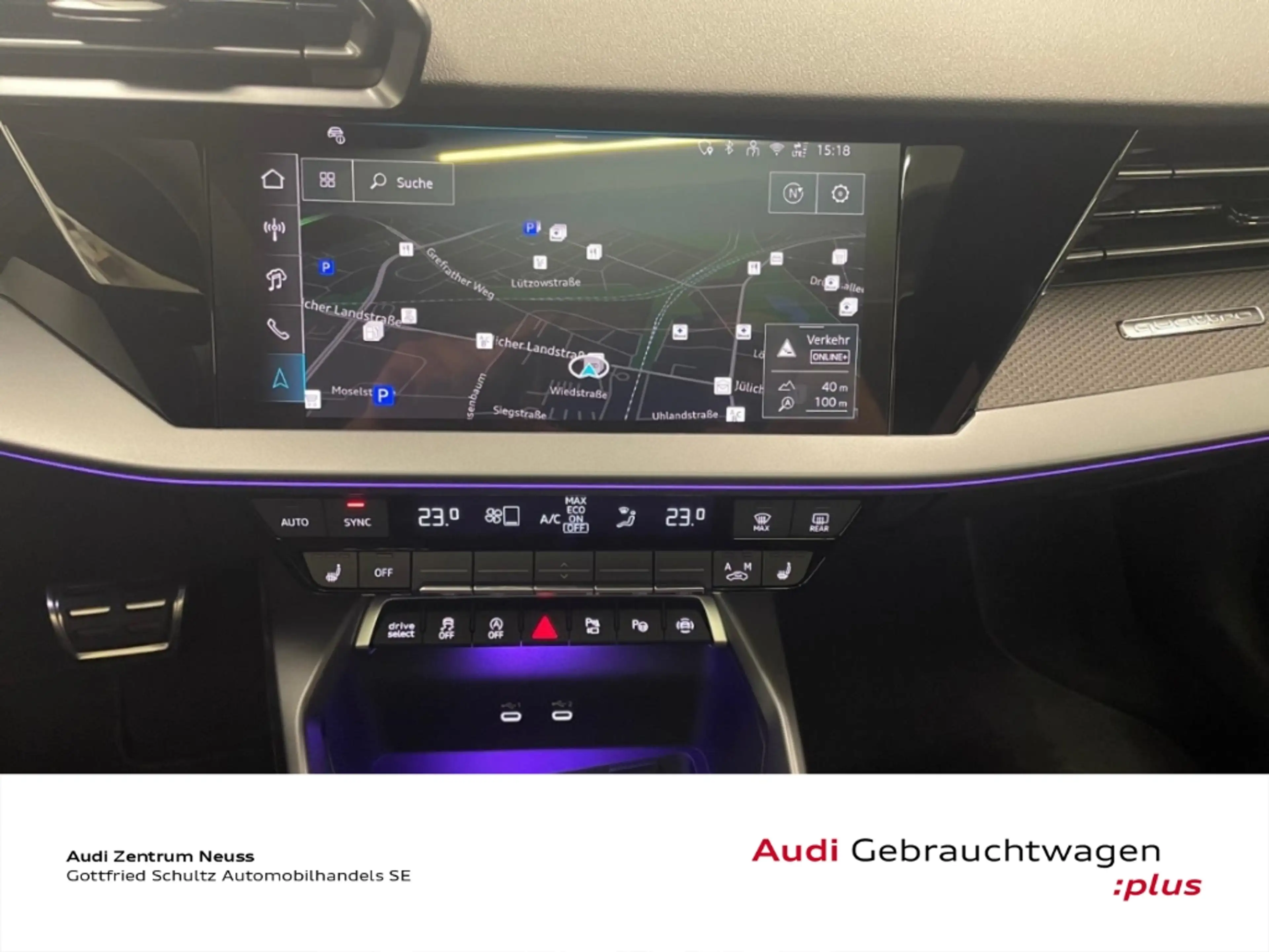 Audi RS3 Sportback QUATTRO 400 PS S tronic PANO CARPLAY KAM — photo 15