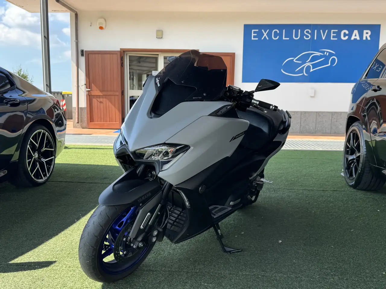 Yamaha Tmax 560