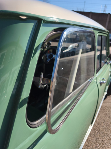 MINI 1300 INNOCENTI MK1